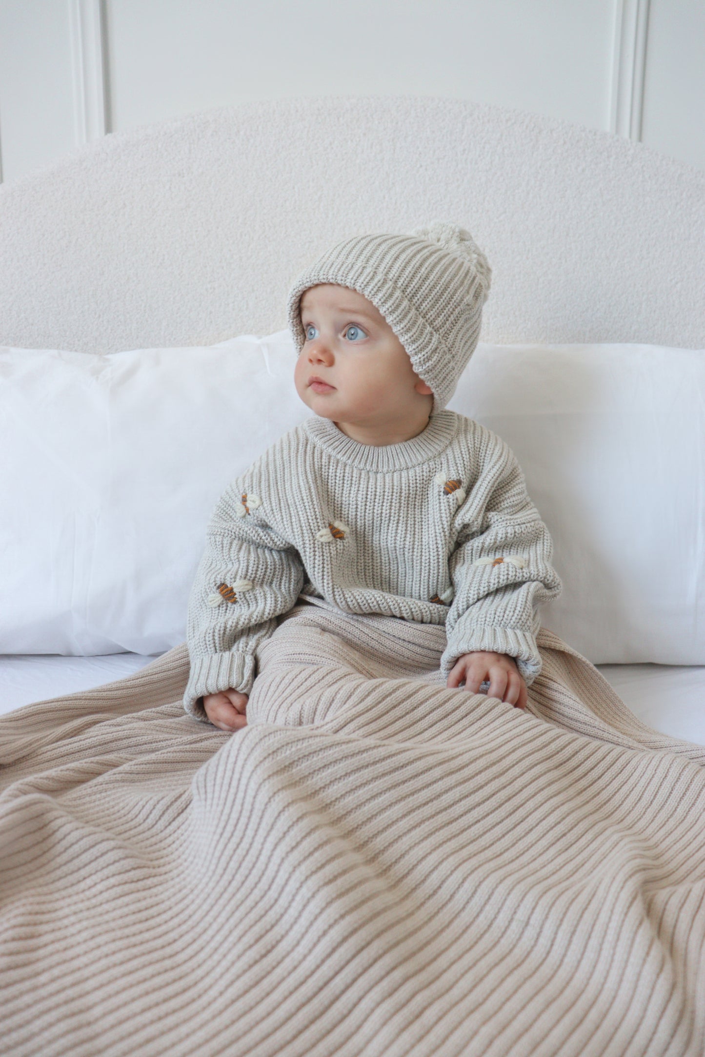 Novella Ribbed Knit Blanket - Beige