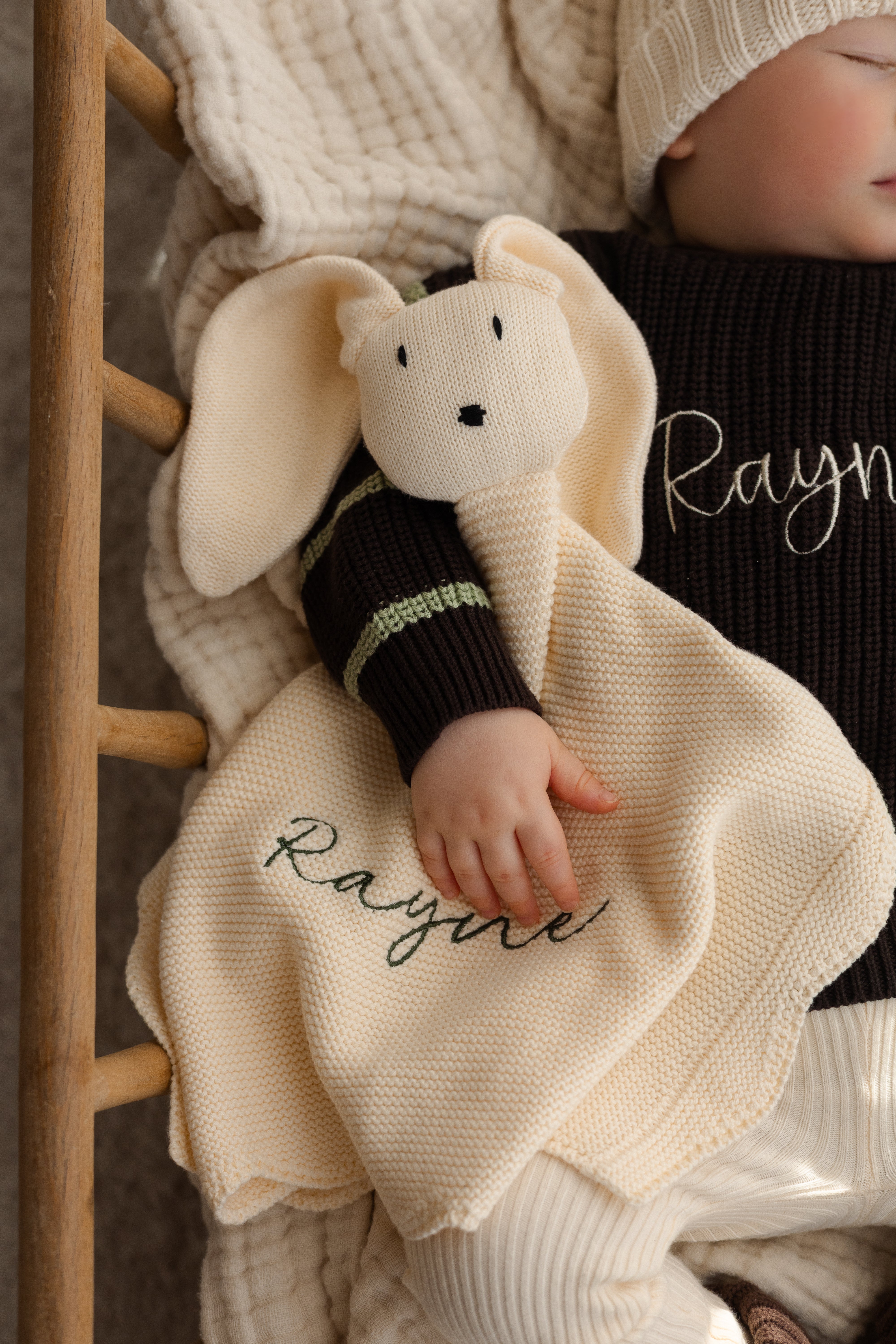 Bobbi Bunny Comforter | Honeycomb