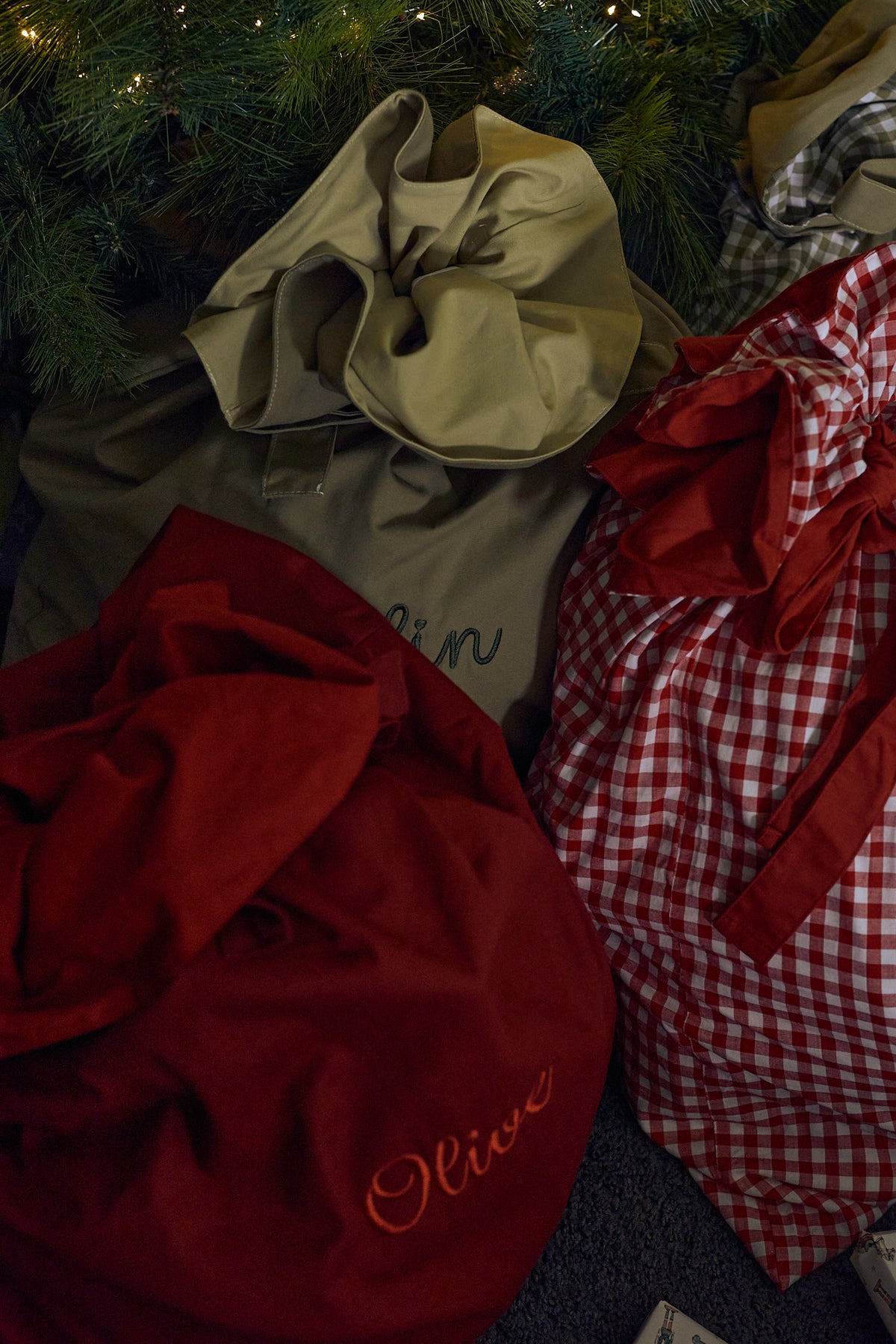 Heirloom Christmas Santa Sack - Mulberry