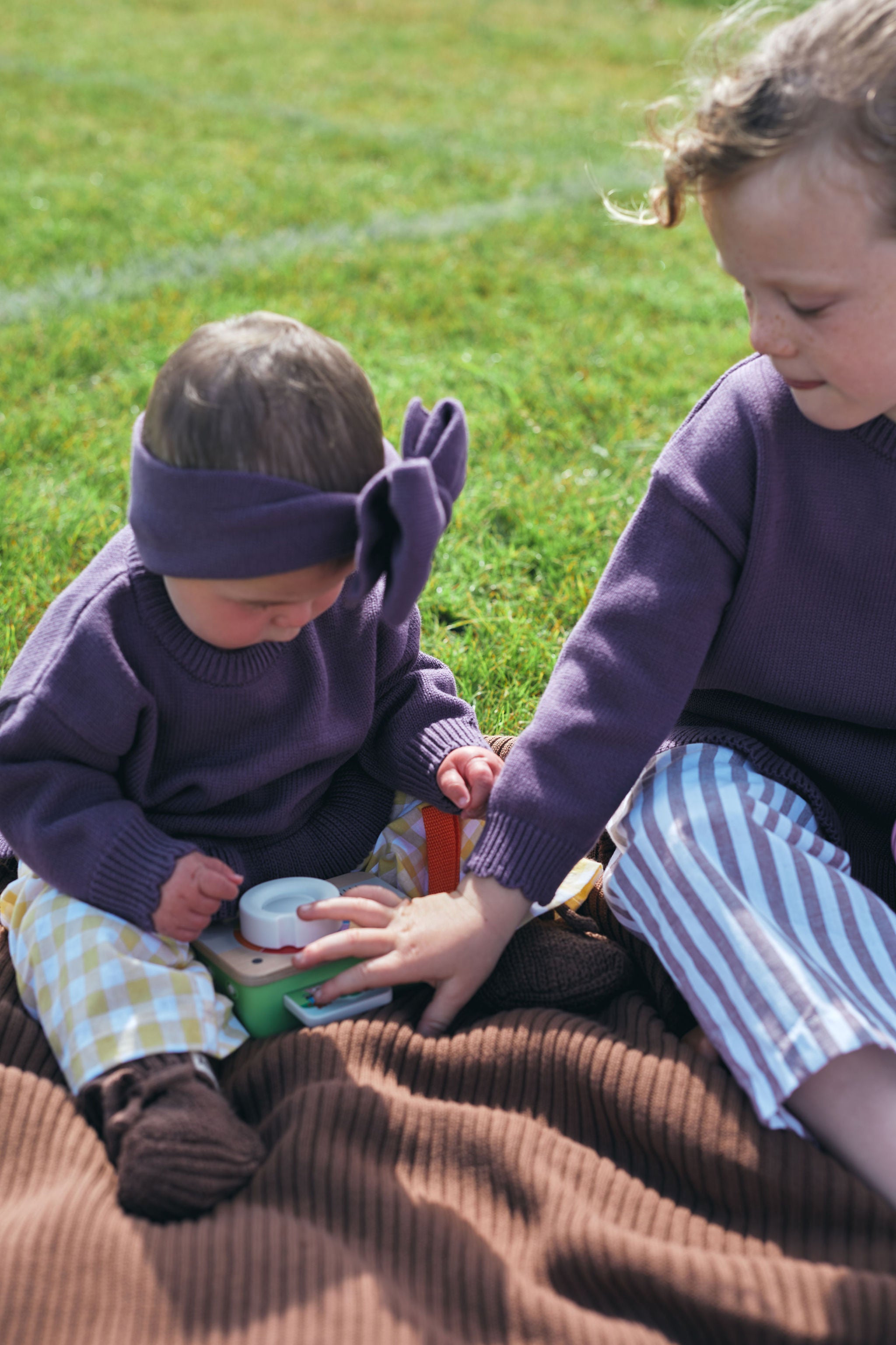 Paysie Frill Sweater - Violet