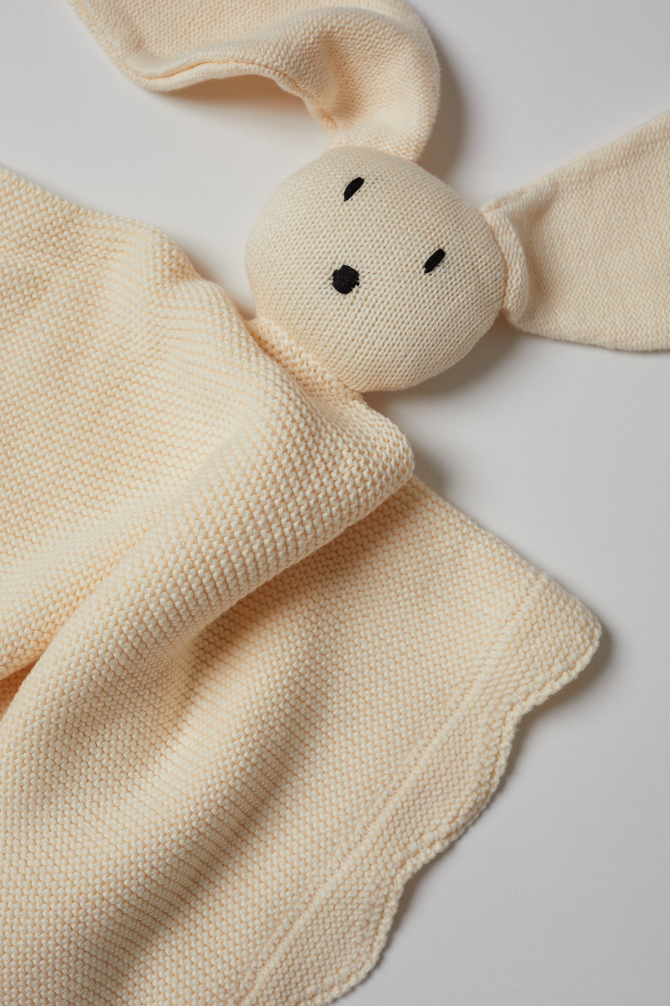 Bobbi Bunny Comforter | Honeycomb