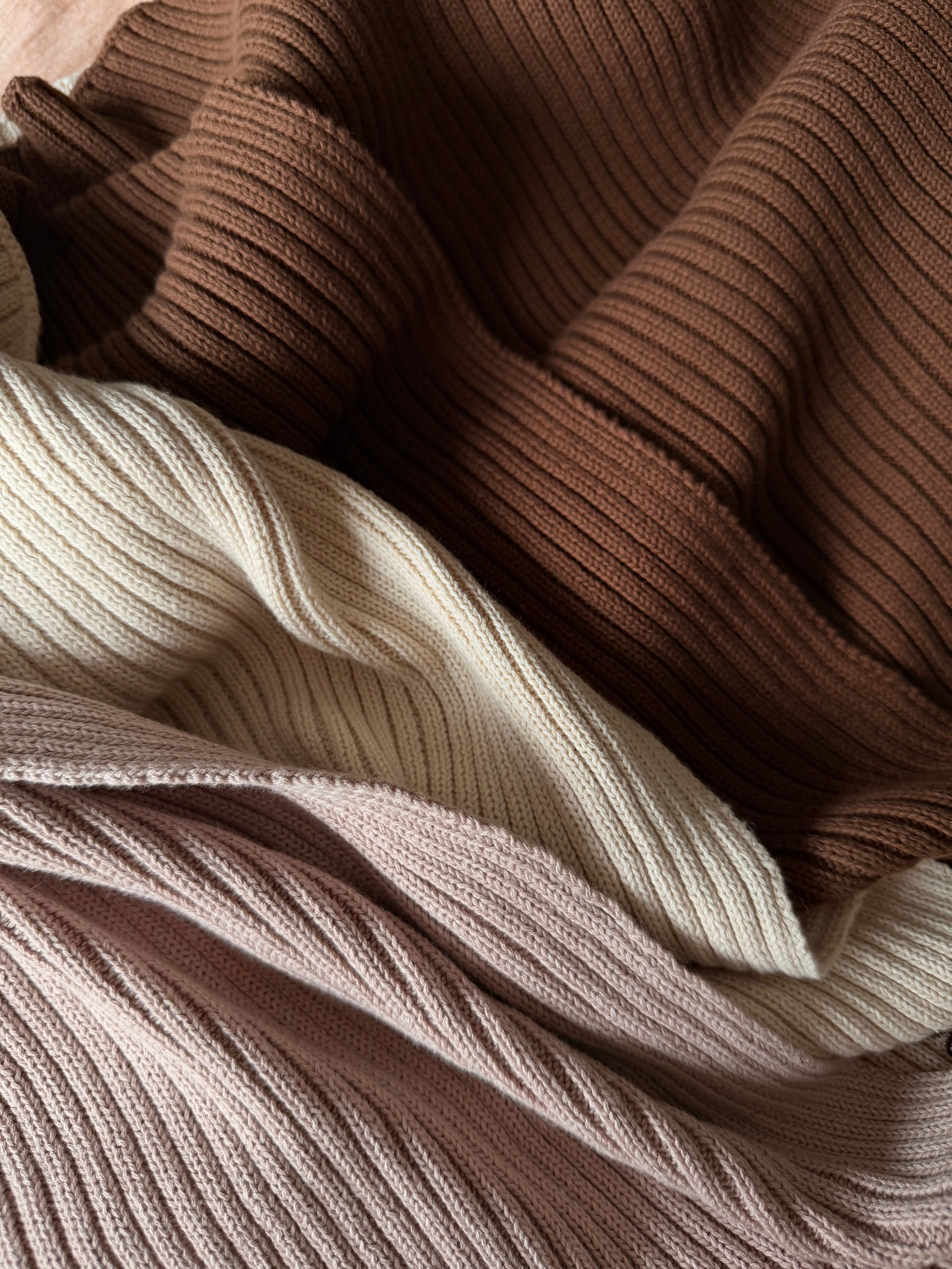 Novella Ribbed Knit Blanket - Chestnut