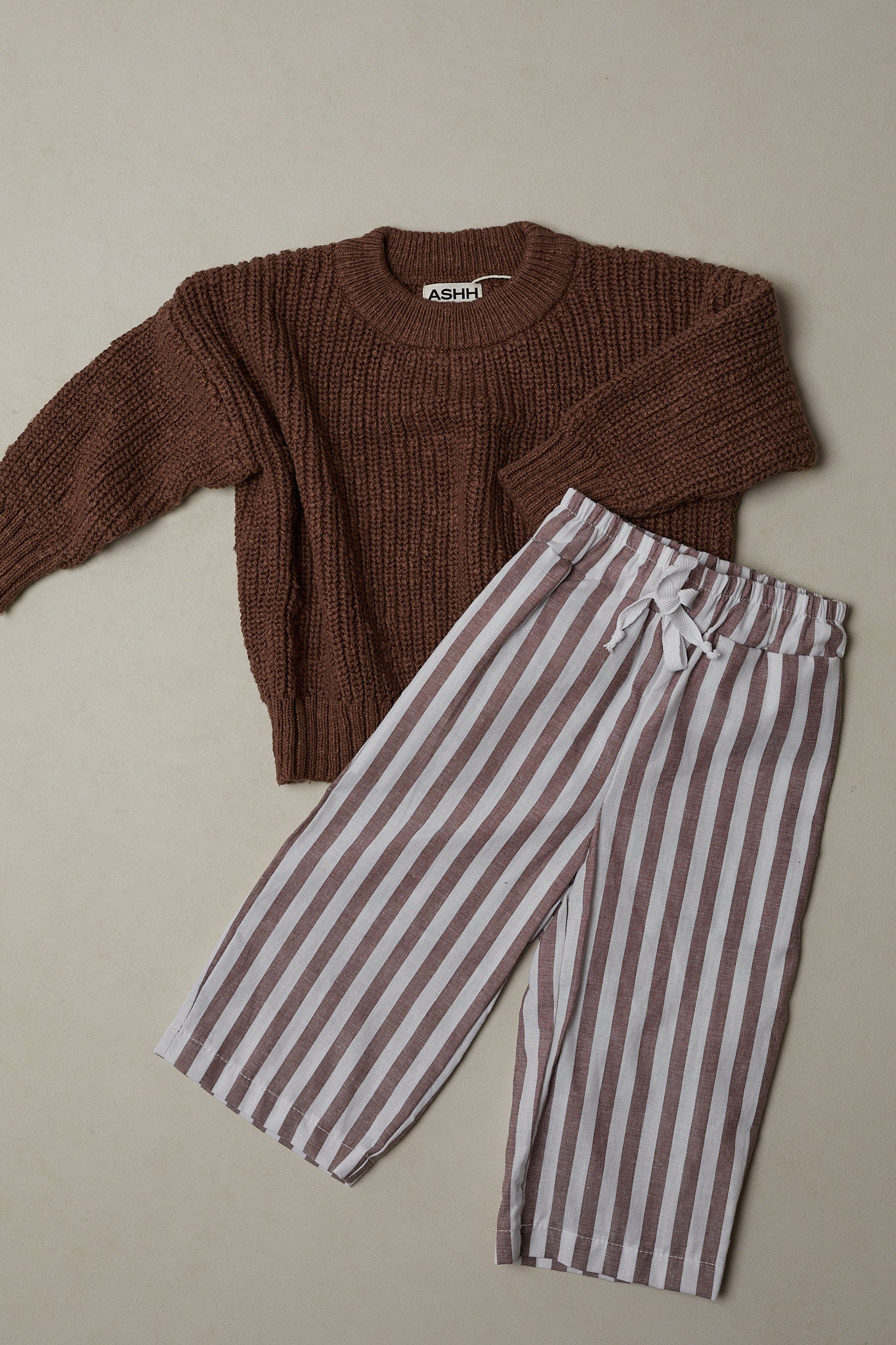 Darcy Textured Knit Sweater - Walnut